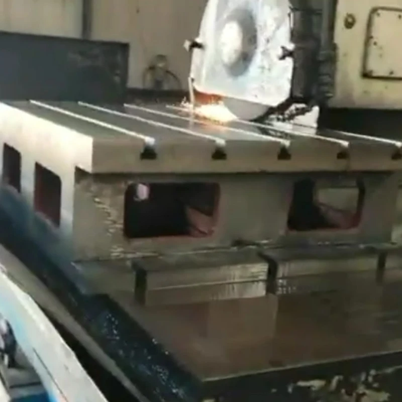 Videot e përpunimit të kutisë së katrorit të gize me slot